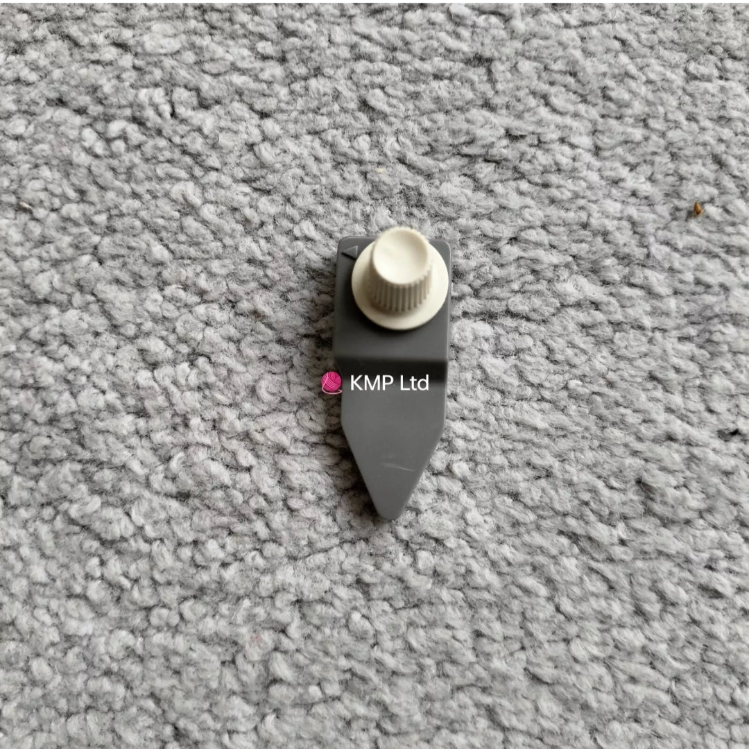 Knitmaster Mod. 360 AUXILIARY FEEDING CAM Main image