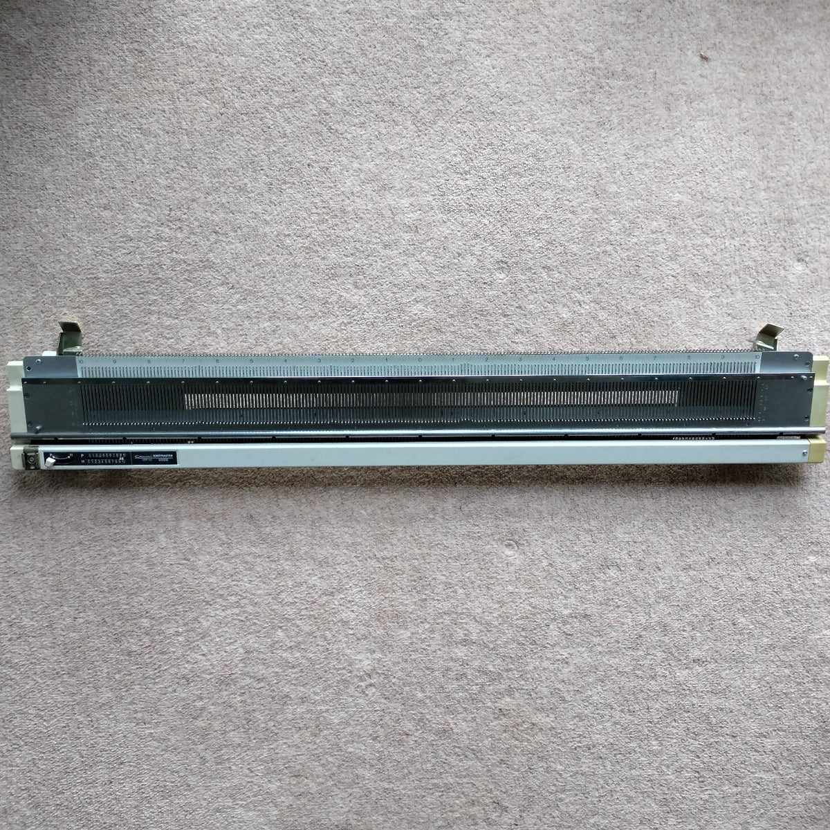 knitmaster-mod-700-knitting-machine-pattern-book Main image