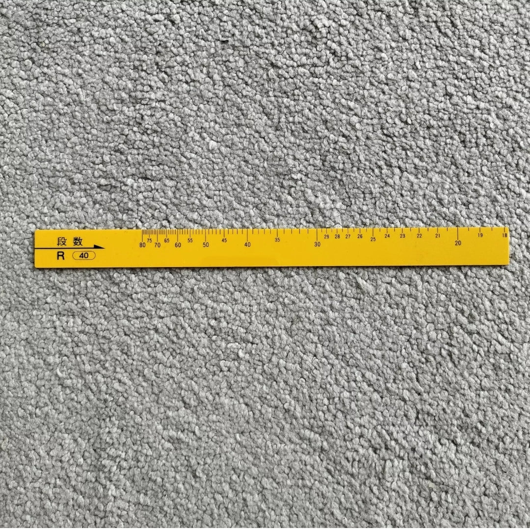Knitmaster YELLOW GAUGE SCALE for Mid-Gauge 6.5mm Knitting Machines Main image