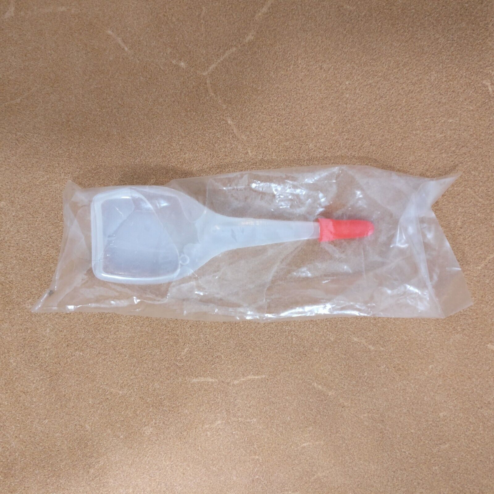 Silver Reed SK 280 Accessories Box BOTTLE OF OIL Main image