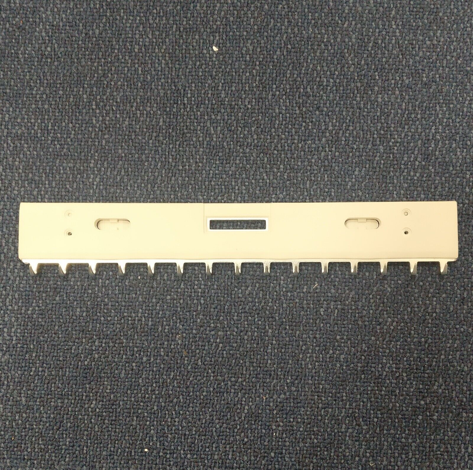 Knitmaster Zippy 90 CAST ON COMB Main image