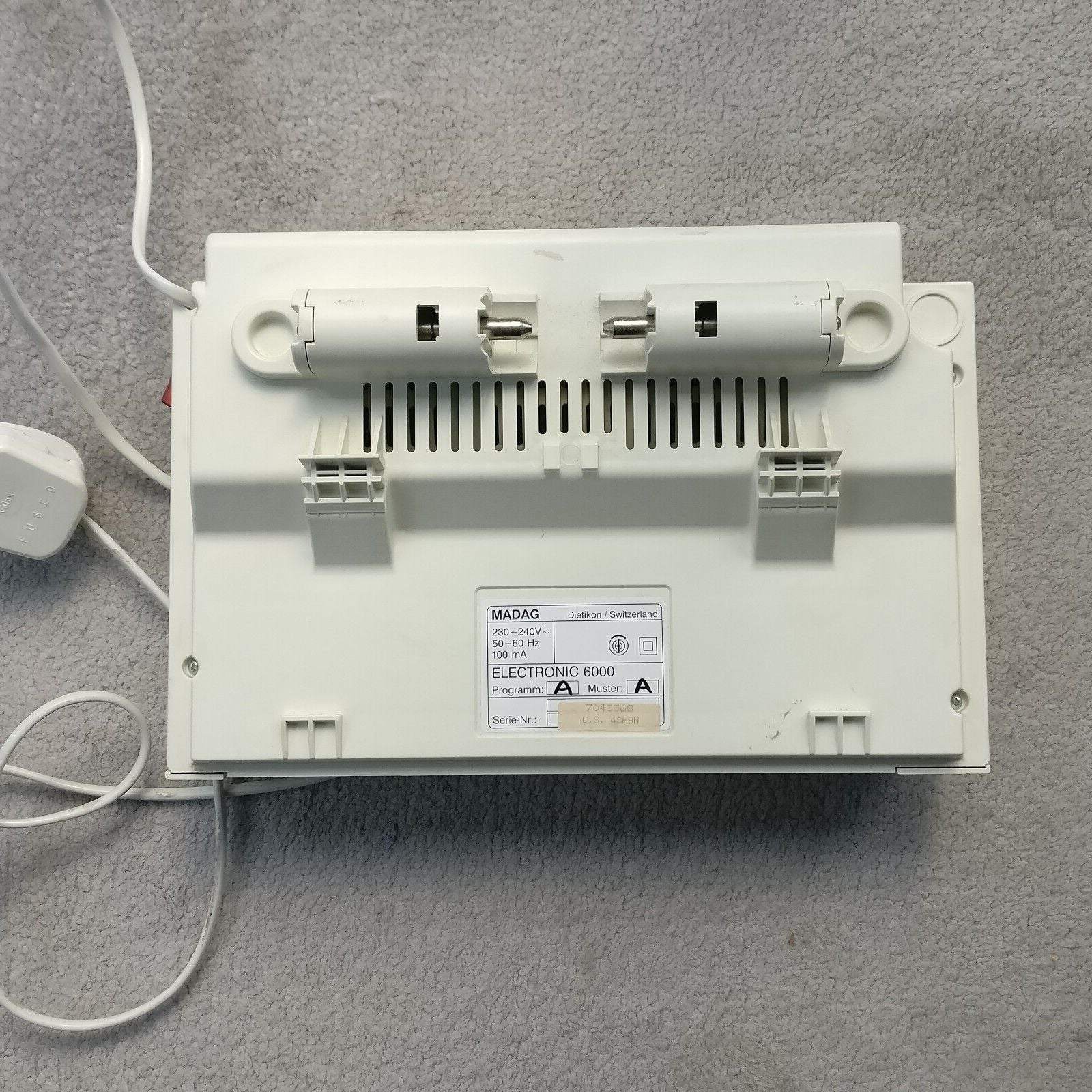PASSAP E6000 Electronic Knitting Machine CONSOLE Secondary image