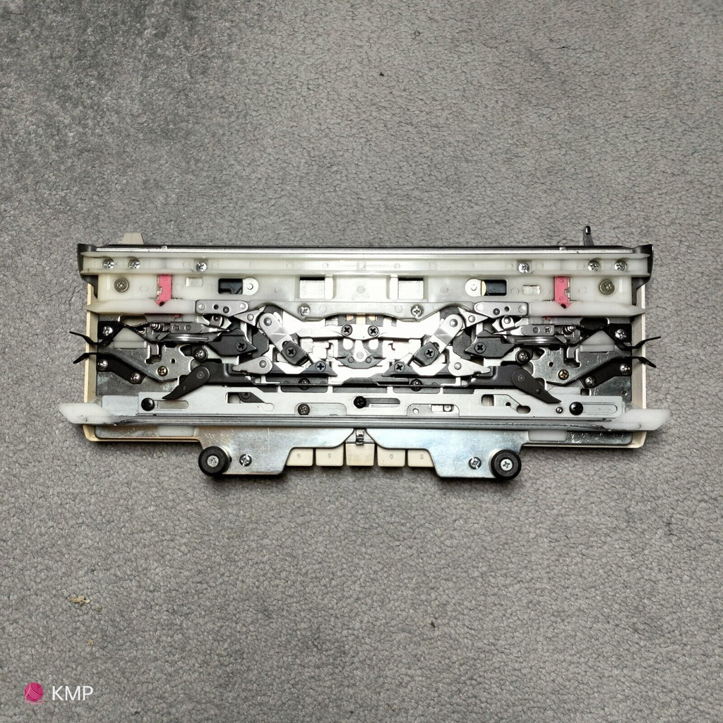 Brother KH-900 Electroknit Knitting Machine MAIN CARRIAGE