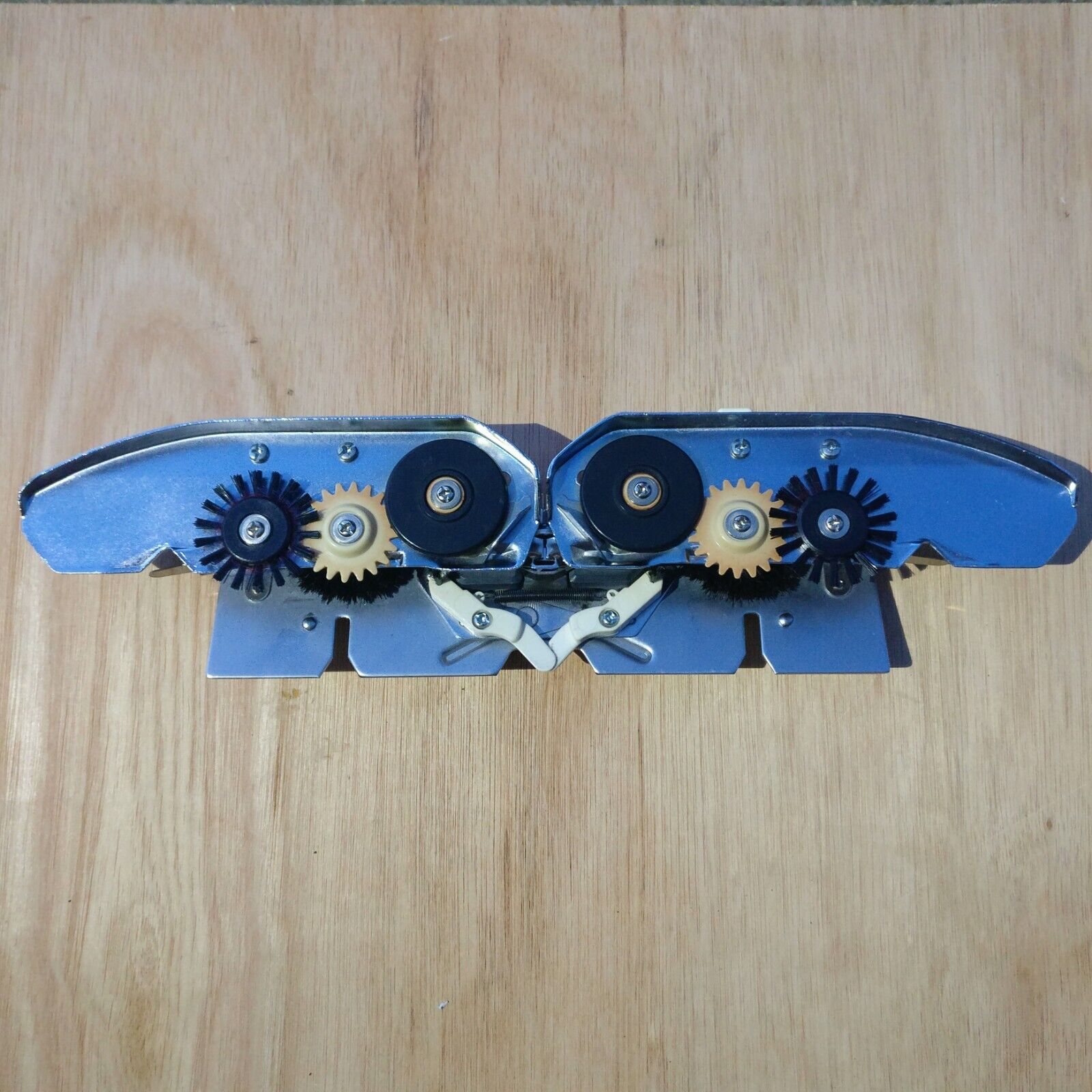 Brother KH-940 Electronic SINKER PLATE Secondary image