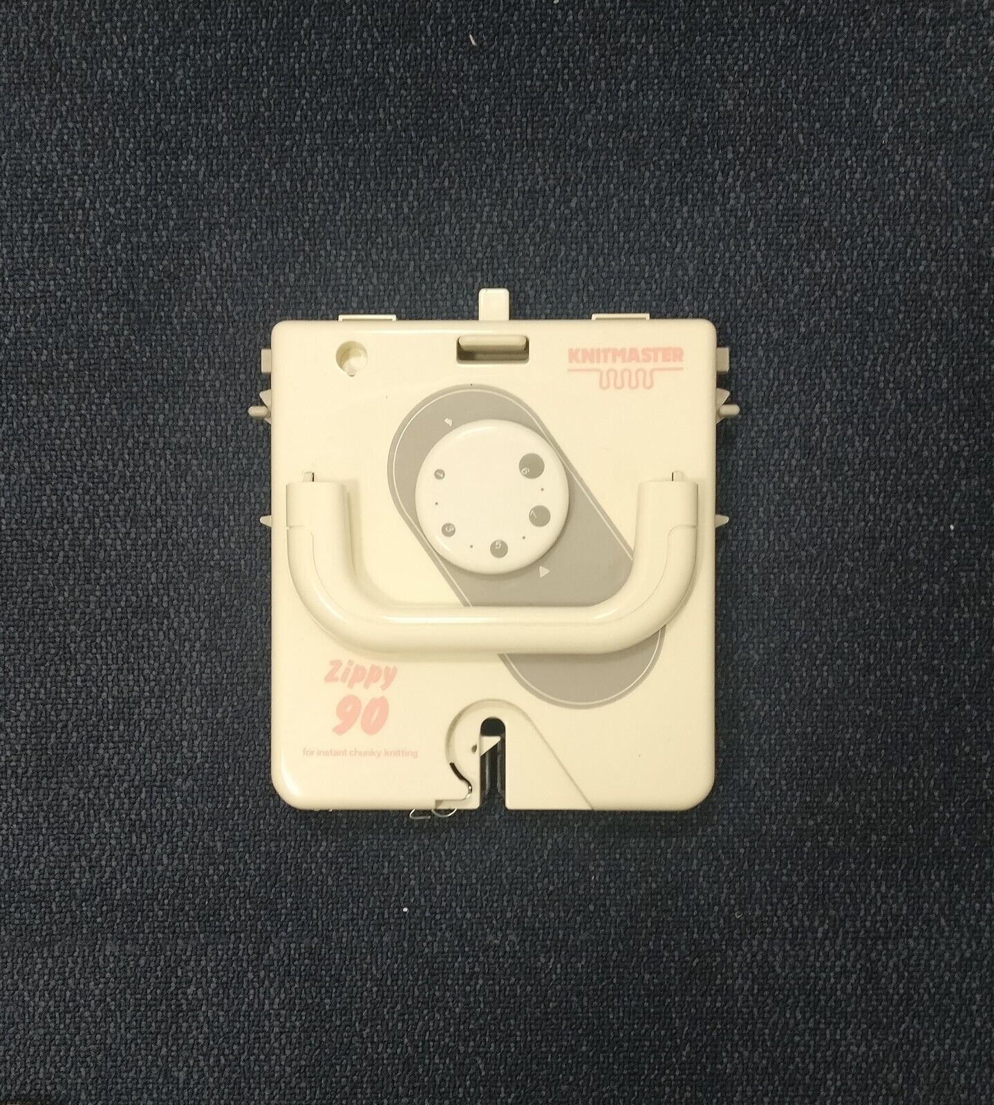 Knitmaster Zippy 90 Knitting Machine CARRIAGE Main image