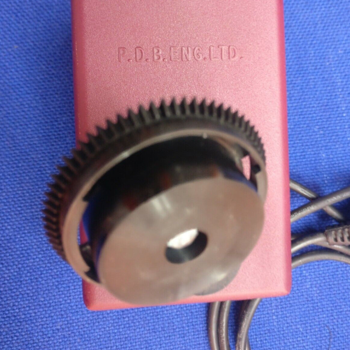 Hague PDB 250g Wool Winder Secondary image