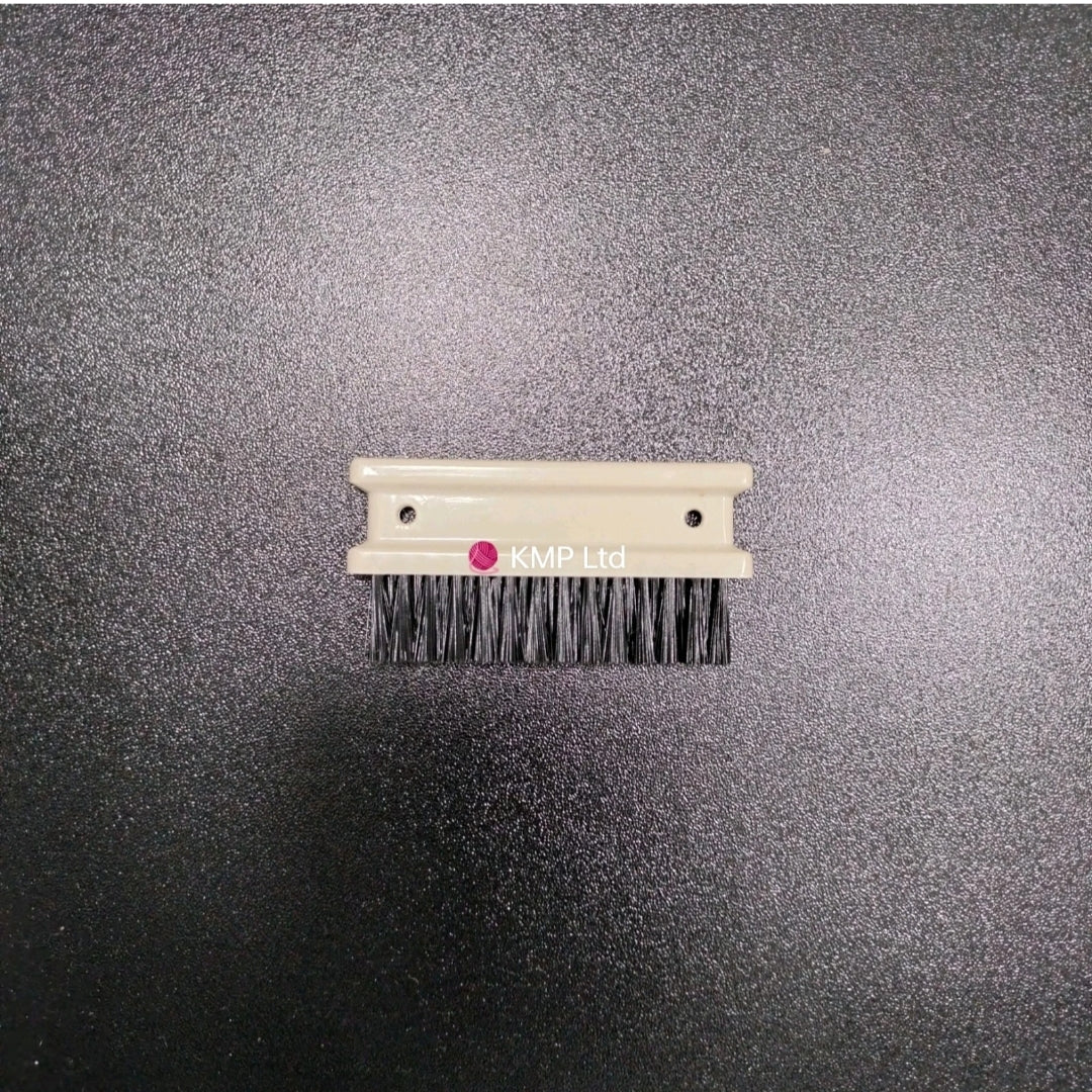 Silver Reed SK 155 CLEANING BRUSH Main image