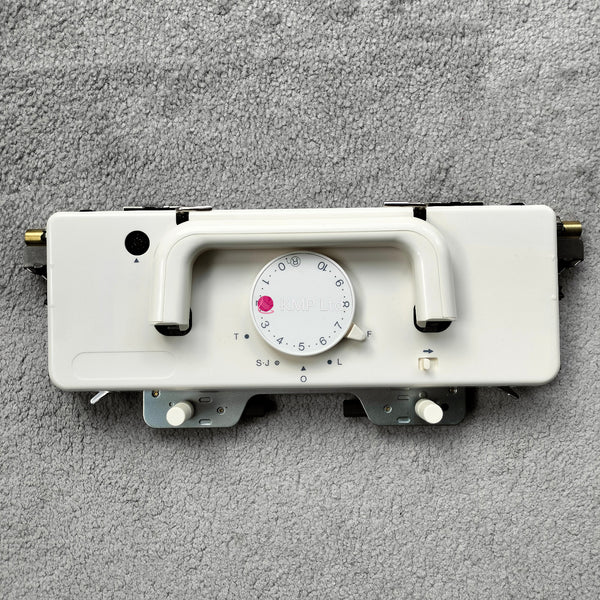 Silver Reed SK 890 Knitting Machine CARRIAGE