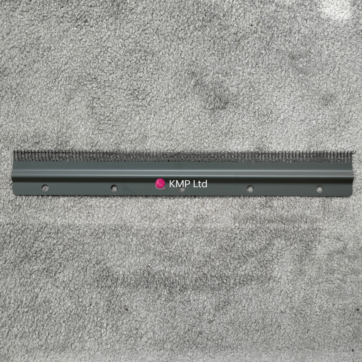 Silver Reed SRJ 70 Ribber CAST ON COMB Secondary image