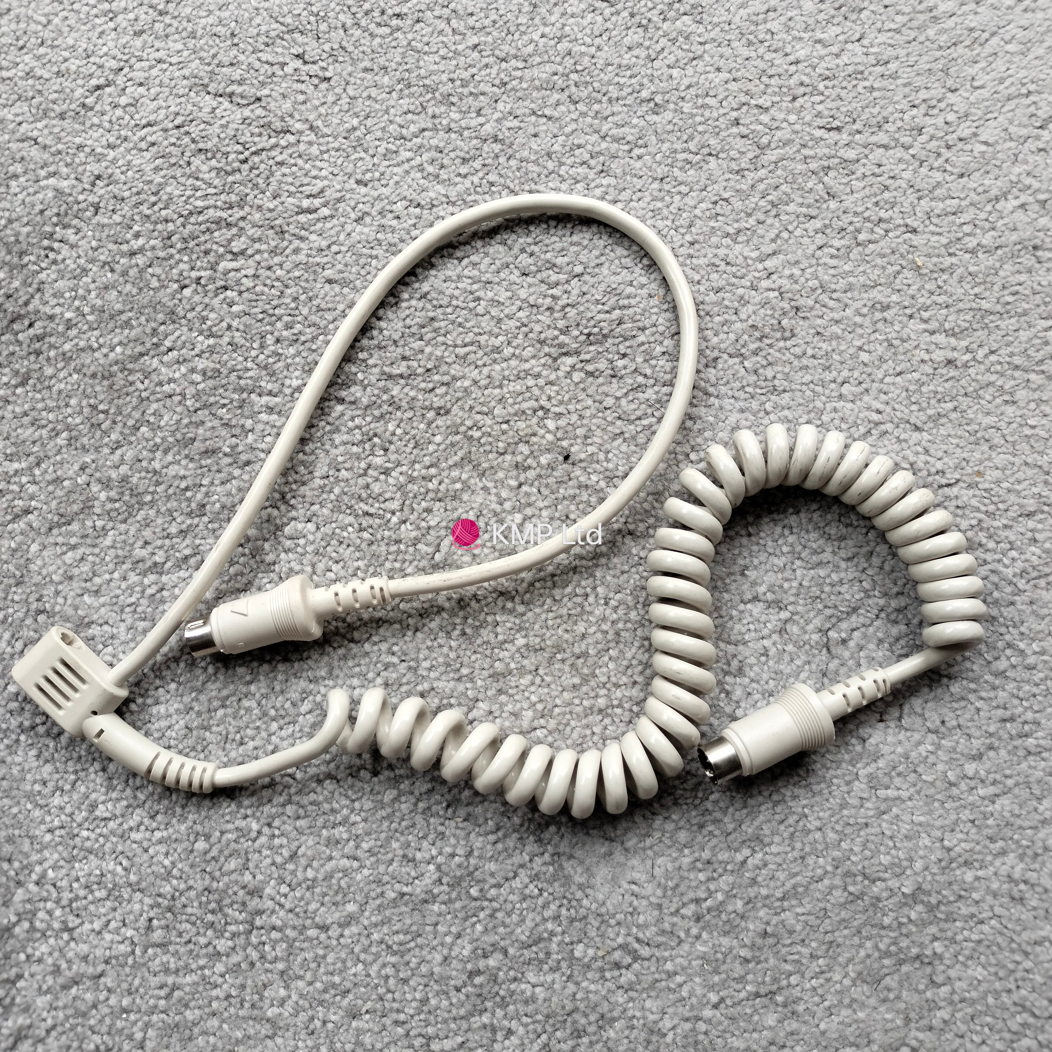 SilverReed SK580 Electronic Knit Machin CURLY CORD Main image