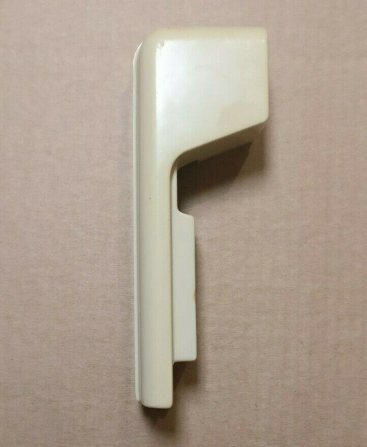 Knitmaster Mod 323 NEEDLE BED LEFT SIDE END EDGE PLASTIC