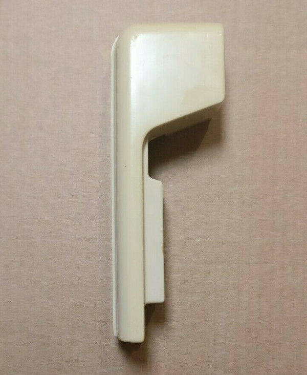 Knitmaster Mod 323 NEEDLE BED LEFT SIDE END EDGE PLASTIC
