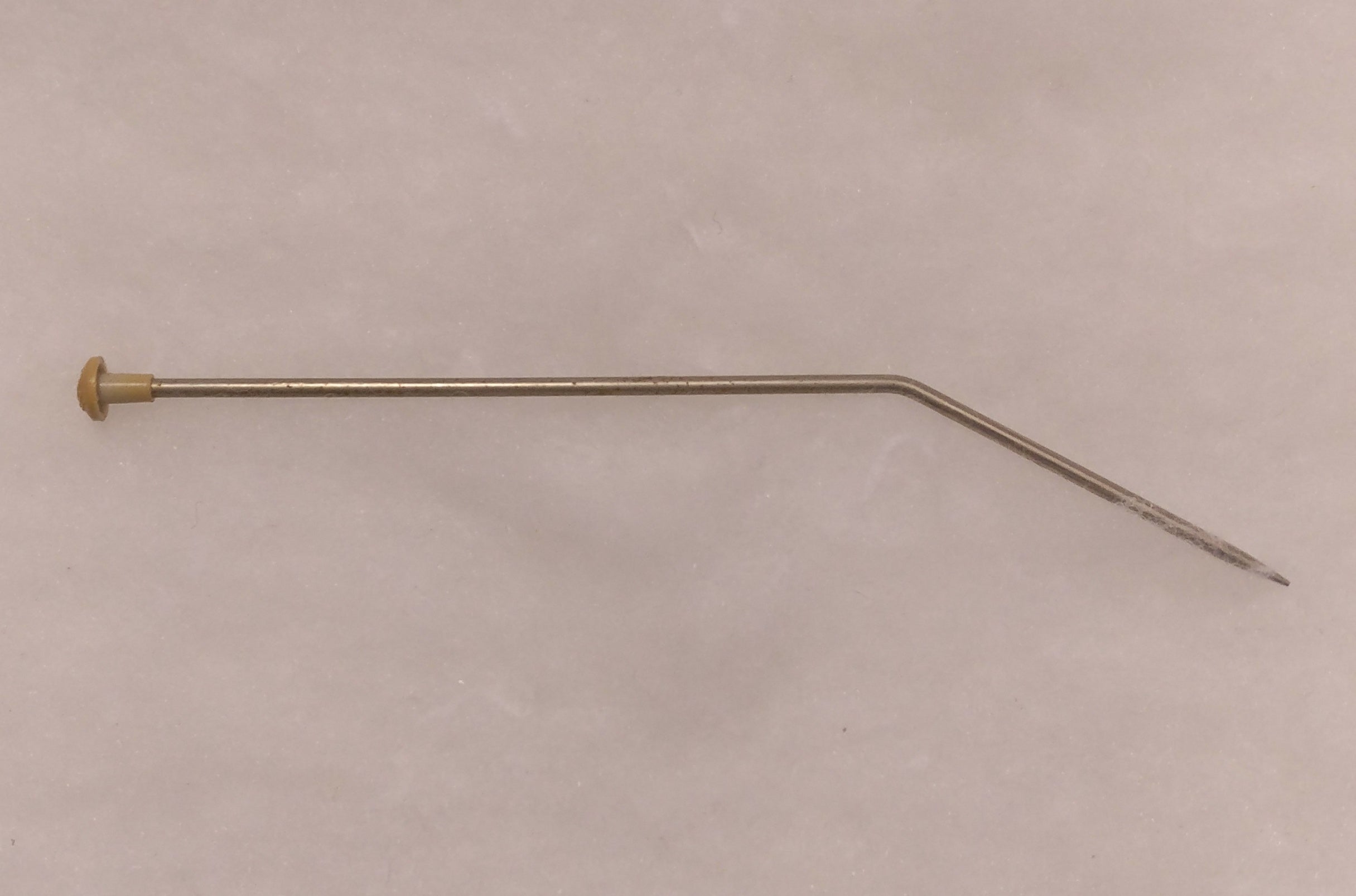 Knitmaster Mod 323 Knitting Machine CARD GUIDE PIN Main image