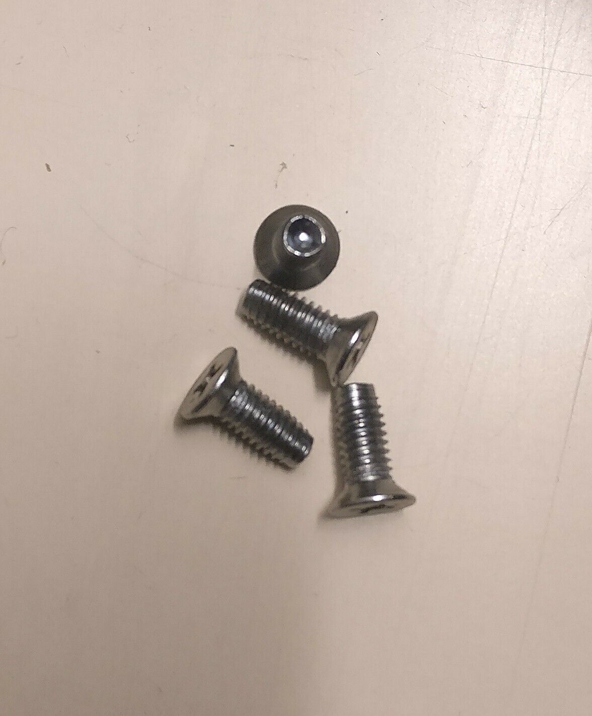 Knitmaster Mod-700 4 FLAT HEAD Countersunk STT SCREW 4x10 for top of Needle Bed.